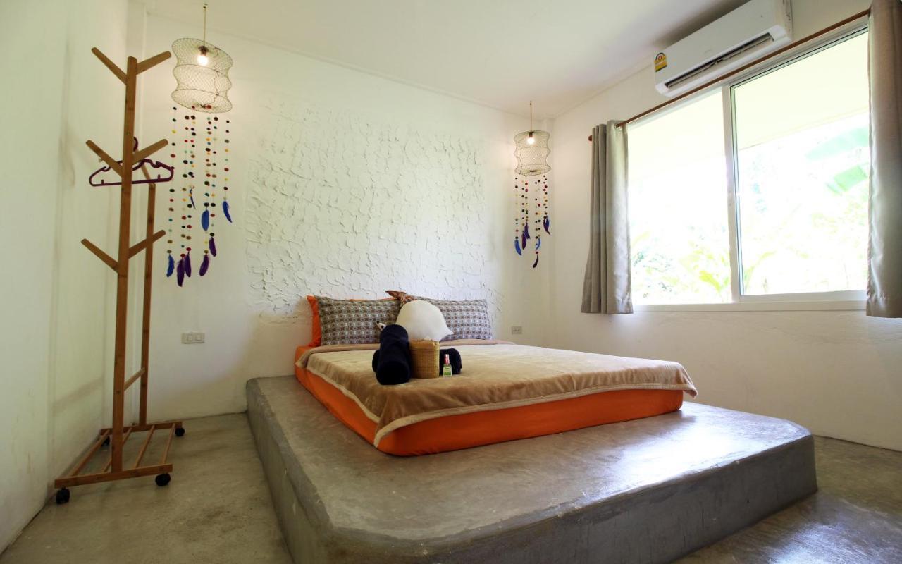 Malee Malee Guesthouse Koh Lanta Bagian luar foto