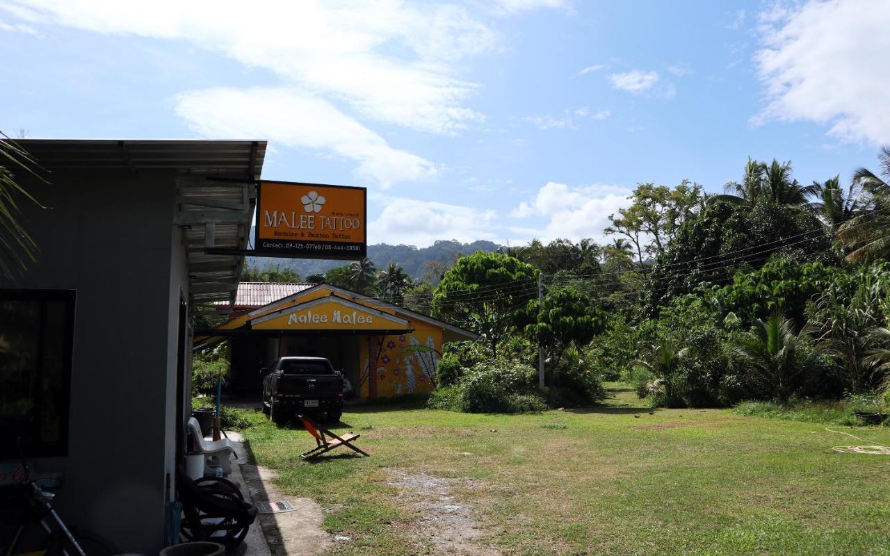 Malee Malee Guesthouse Koh Lanta Bagian luar foto